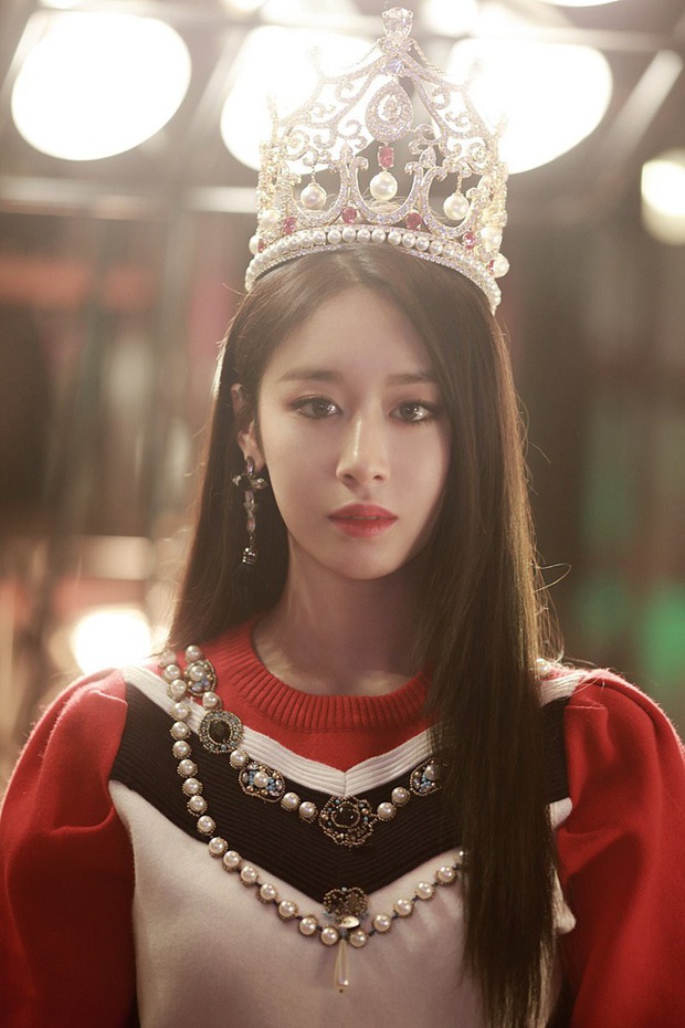 Cú lừa câu like của phim Hàn: Son Ye Jin - Song Hye Kyo bị lợi dụng tên tuổi, Jiyeon - Jisoo trở thành mồi nhử khiến fan nội chiến - Ảnh 9. Cú lừa câu like của phim Hàn: Son Ye Jin - Song Hye Kyo bị lợi dụng tên tuổi, Jiyeon - Jisoo trở thành mồi nhử khiến fan nội chiến - Ảnh 9.