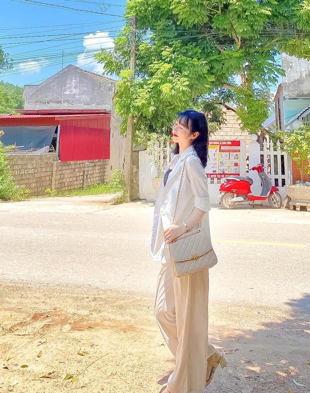 Cô giáo 9X xinh đẹp gây bão MXH ngày Trung thu, dân mạng rần rần thốt lên: Chị Hằng giáng trần đây rồi! - Ảnh 10.