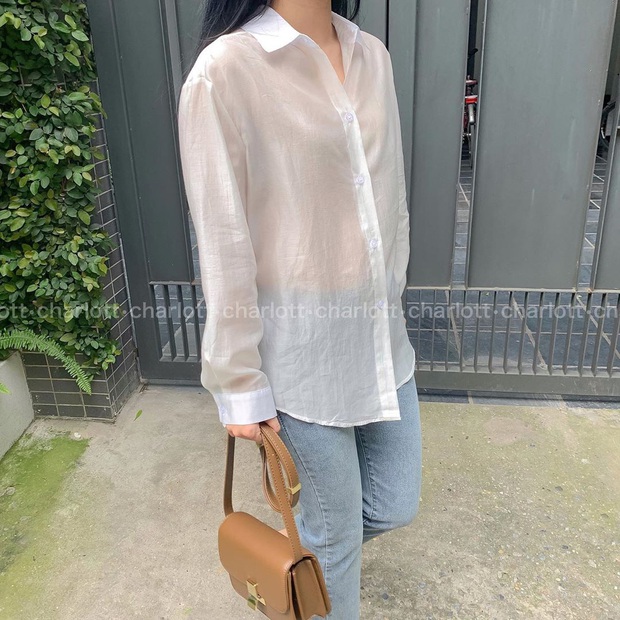 Rosé diện áo xuyên thấu nhưng không phô phang như người mẫu là nhờ áo 2 dây đen, bạn nên học theo để có style tinh tế - Ảnh 10.