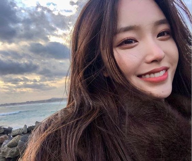 3 bộ phận của cơ thể bắt đầu to ra là biểu hiện của sự lão hóa, hi vọng hội chị em chưa ai xuất hiện những điều này - Ảnh 1. 3 bộ phận của cơ thể bắt đầu to ra là biểu hiện của sự lão hóa, hi vọng hội chị em chưa ai xuất hiện những điều này - Ảnh 1.