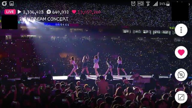 EXO suýt là nạn nhân của biển đen im lặng giống SNSD, ai ngờ thoát nạn nhờ... fan quá khủng - Ảnh 3.