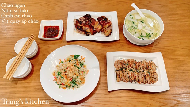 Chị vợ bê nguyên ẩm thực cả thế giới vào một mâm cơm, nhìn BST mà không biết chê ở điểm nào - Ảnh 4.