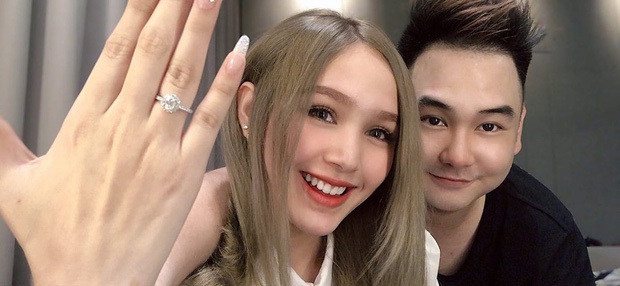 Streamer giàu nhất Việt Nam chốt ngày cưới bạn gái 2k2, dự sẽ là siêu đám cưới cực kỳ hoành tráng  - Ảnh 1.