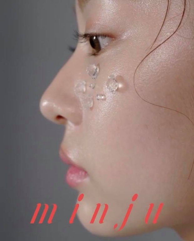 Netizen sốc nặng vì ảnh tạp chí thảm họa nhất Kpop: Dìm cả girlgroup xinh xắn, thánh body Wonyoung chưa phải khổ nhất - Ảnh 15.