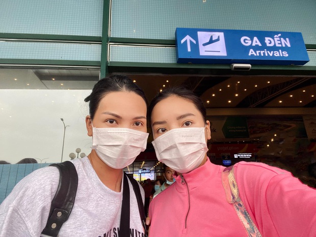 Minh Triệu và Kỳ Duyên gặp sự cố lật thuyền trong lúc phát quà cứu trợ bà con vùng lũ, cập nhật tình hình hiện tại - Ảnh 4. Minh Triệu và Kỳ Duyên gặp sự cố lật thuyền trong lúc phát quà cứu trợ bà con vùng lũ, cập nhật tình hình hiện tại - Ảnh 4.