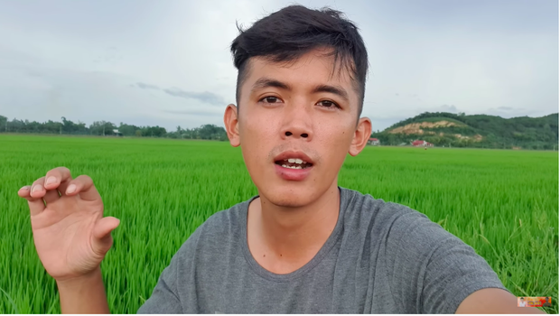 Cả “vũ trụ vlogger” cùng đồng lòng hướng về miền Trung: Khoai Lang Thang kêu gọi được 1,65 tỷ đồng, Bà Tân Vlog gửi thẳng 50 triệu ủng hộ - Ảnh 6.