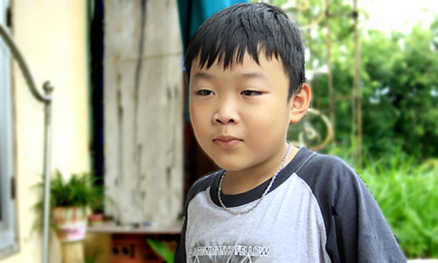 Cậu bé thần đồng triệu người có 1 ở Bắc Ninh ngày ấy: Từng bị bạn học bắt nạt, vướng phải tranh cãi nhưng nhanh chóng được bênh vực - Ảnh 3.