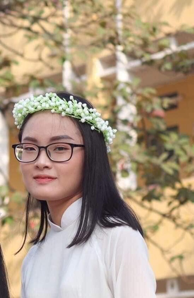 Hà Nội: Công an thông báo tìm nữ sinh 18 tuổi mất tích - Ảnh 1.