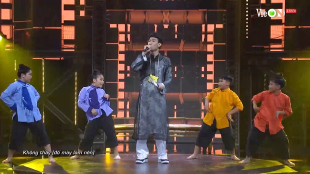 Gonzo tiết lộ Tage là học trò của mình, lựa chọn tục ngữ Không thầy đố mày làm nên nhắm thẳng vào học sinh Lớp 13? - Ảnh 3.