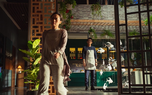 13 câu thoại sâu cay ở Tiệc Trăng Máu: Tưởng hai ta đã hiểu rõ nhau, hóa ra chỉ là người lạ chung giường... - Ảnh 7. 13 câu thoại sâu cay ở Tiệc Trăng Máu: Tưởng hai ta đã hiểu rõ nhau, hóa ra chỉ là người lạ chung giường... - Ảnh 7.