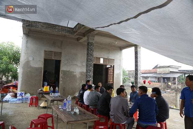 Nỗi đau tột cùng của đôi vợ chồng mất đi 2 người con trai do lũ cuốn ở Quảng Bình - Ảnh 7.