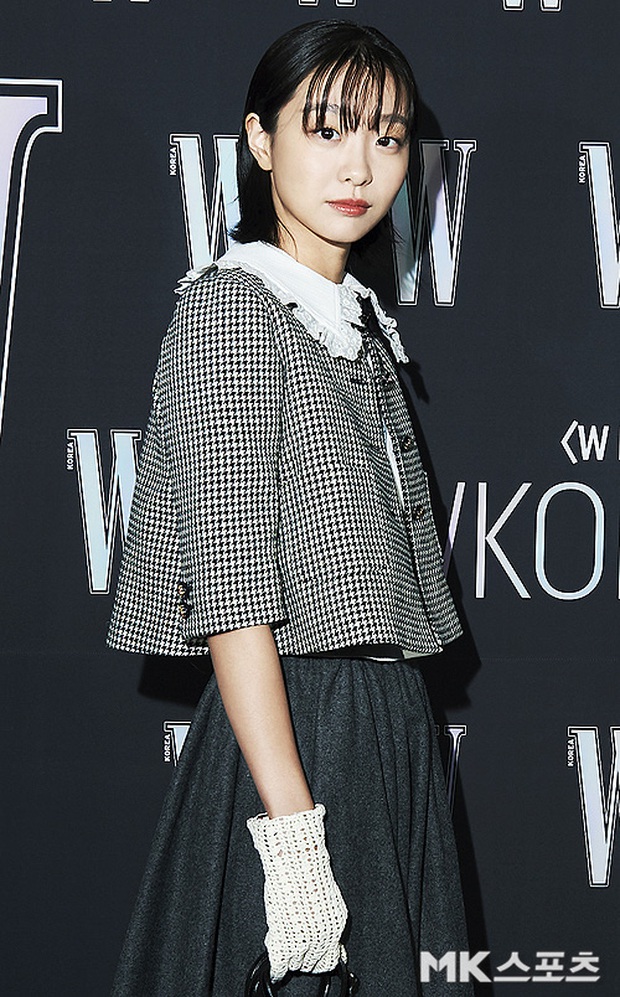 Gần nửa Kbiz đổ bộ sự kiện khủng: Park Min Young mặt cứng đờ, Jessica bị chê dừ chát, mỹ nhân Red Velvet đọ sắc bên Park Shin Hye - Ảnh 14.