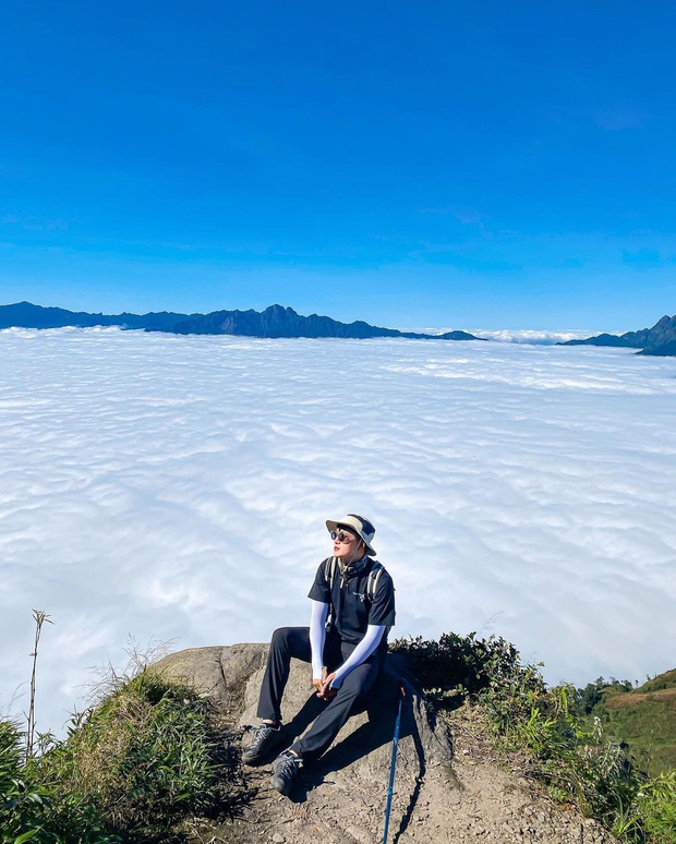 Netizens are searching for the most beautiful cloud hunting spot in Vietnam: Seeing the photos, but thinking "fairy scene" in real life, not everyone can check-in - Photo 12.