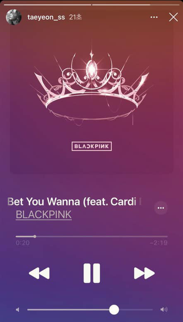 Taeyeon bất ngờ chia sẻ đang nghe nhạc của BLACKPINK, Knet soi ra hình như chơi thân ngầm với nhau hay gì? - Ảnh 2.