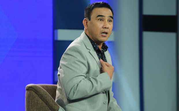 Quyền Linh chính thức lên tiếng khi bị chê không có kiến thức căn bản làm MC, đạo diễn Lê Hoàng phản ứng bất ngờ - Ảnh 2.