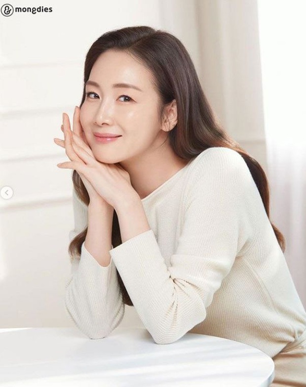 Choi Ji Woo gây xôn xao với diện mạo trong lần đầu lộ diện sau 5 tháng sinh con: Đúng là gái 1 con trông mòn con mắt! - Ảnh 5.