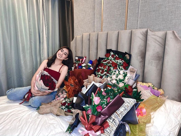 Ái nữ nhà siêu giàu châu Á sau gần 1 năm từ sinh nhật khủng: Khoe hàng hiệu đều đều, úp mở chuyện có bạn trai - Ảnh 6.