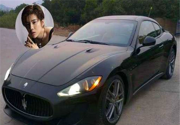 Hóng gia thế khủng của sao Cbiz: Luhan cấp 3 đã có siêu xe, Kiều Hân giàu bất ngờ, tất cả vẫn thua tình cũ Angela Baby - Ảnh 4.