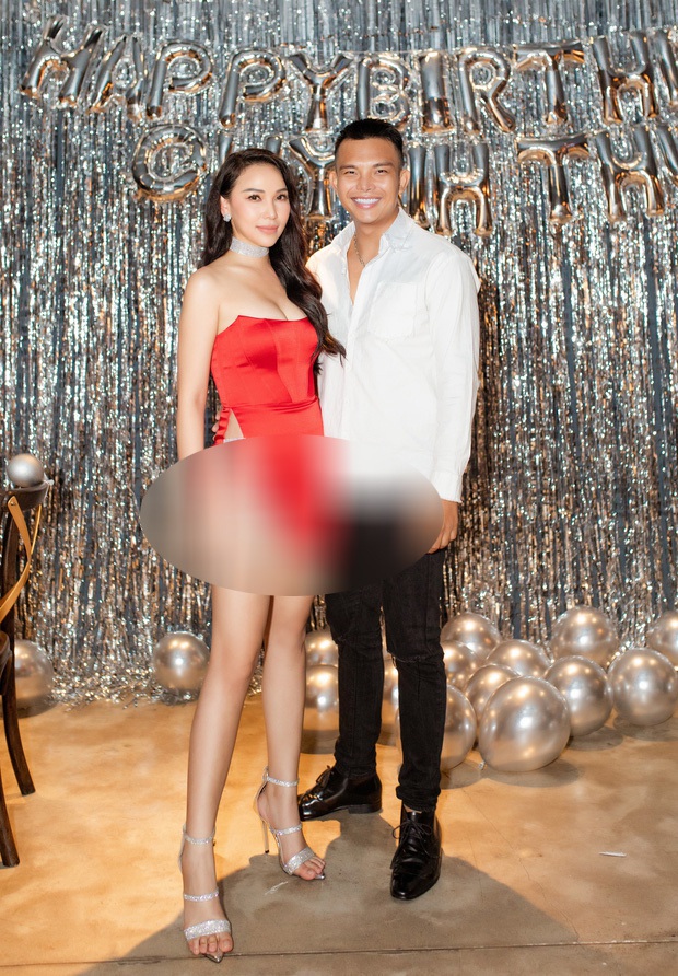 Quỳnh Thư lên tiếng về chiếc váy hở bạo: Cảm thấy hoàn toàn thoải mái, không sợ hớ hênh vì đã mặc đồ bảo hộ 150k - Ảnh 1.