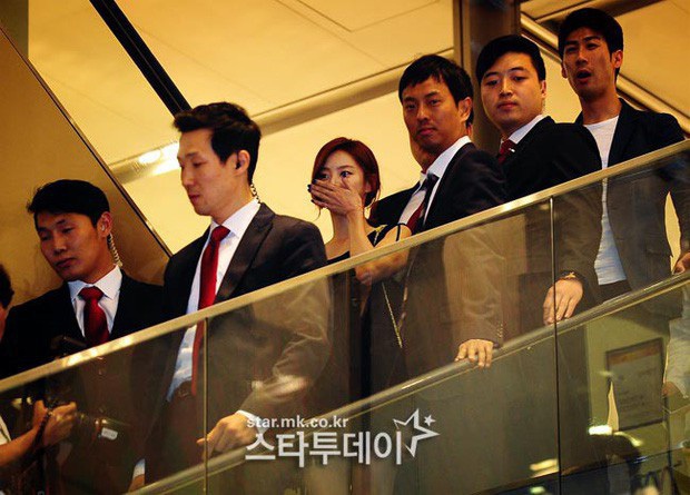 Phim rating kỷ lục giúp dàn sao đổi đời sau 24 năm: Bae Yong Joon, Choi Ji Woo hóa ông hoàng bà chúa, Song Hye Kyo chưa thị phi bằng Á hậu - Ảnh 19.