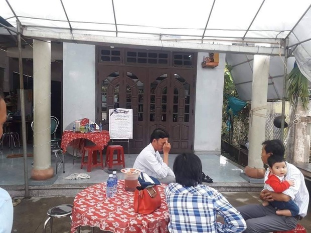 Nữ sinh 18 tuổi treo cổ tự tử sau khi biết điểm chuẩn thi đại học - Ảnh 1.