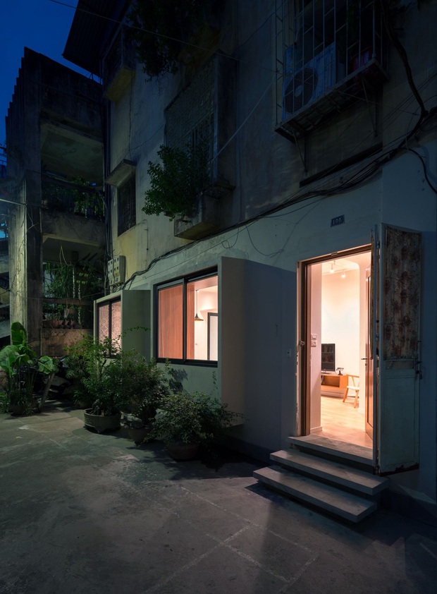 Sự lột xác ngoạn mục của căn nhà 72m2 trong khu tập thể cũ: Từ xuống cấp, lụp xụp biến hoá không khác gì chung cư cao cấp - Ảnh 2.