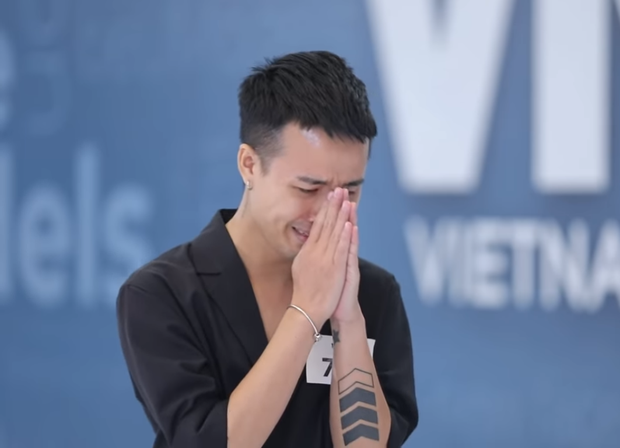 Next Top Model: Nam Trung khiến nam thí sinh sợ tới mức lắp bắp, rơi nước mắt - Ảnh 2.
