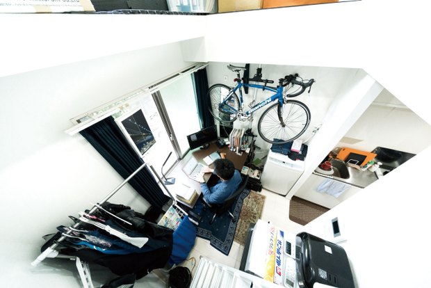 Chùm ảnh bóc trần trụi cuộc sống tù túng, chật chội trong phòng trọ quan tài chỉ 3m2 cho giới sinh viên châu Á - Ảnh 5.