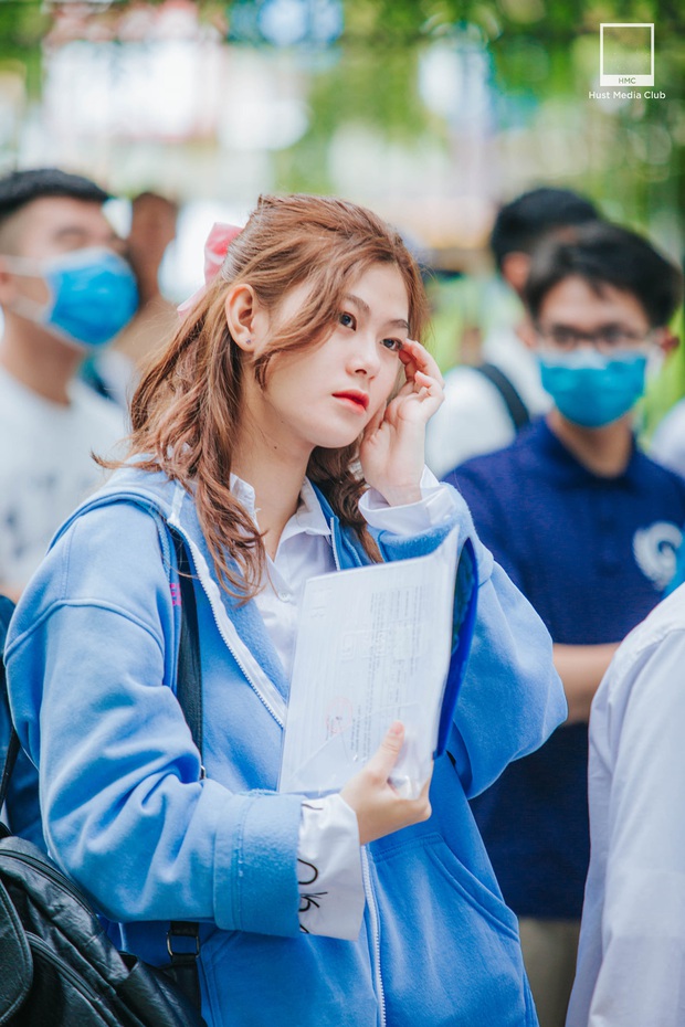 Cực phẩm mùa nhập học 2020: Dàn tân sinh viên gây náo loạn với nhan sắc đỉnh cao, thần thái ngời ngời - Ảnh 25.