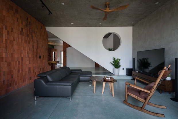 Ngôi nhà độc đáo ở Đà Nẵng: Bên trong là tổ hợp 3 nhà nhỏ, tìm hiểu mới biết lý do cực ý nghĩa - Ảnh 6.