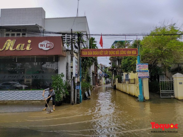 Nhiều nơi tại Thừa Thiên Huế tái ngập lụt, có nơi ngập hơn 1 tháng - Ảnh 6.