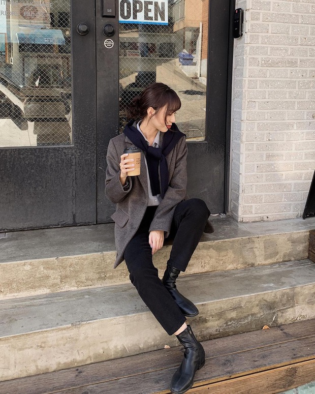 Gái Hàn mặc blazer trông sang chảnh chứ không hề già, các nàng học ngay 10 công thức để có set đồ trendy không cần hỏi - Ảnh 1. Gái Hàn mặc blazer trông sang chảnh chứ không hề già, các nàng học ngay 10 công thức để có set đồ trendy không cần hỏi - Ảnh 1.