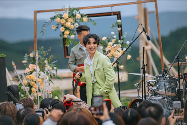 Chuẩn bị comeback, Vũ Cát Tường buộc phải huỷ bỏ MV mới chỉ 2 ngày trước khi ra mắt, lí do là gì? - Ảnh 2. Chuẩn bị comeback, Vũ Cát Tường buộc phải huỷ bỏ MV mới chỉ 2 ngày trước khi ra mắt, lí do là gì? - Ảnh 2.