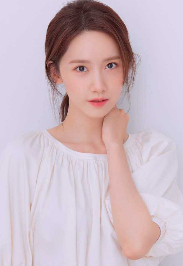 Góc thánh soi: Nhìn ảnh của SNSD phát hiện sự khác biệt về style giữa người theo nghiệp diễn viên với idol - Ảnh 4. Góc thánh soi: Nhìn ảnh của SNSD phát hiện sự khác biệt về style giữa người theo nghiệp diễn viên với idol - Ảnh 4.
