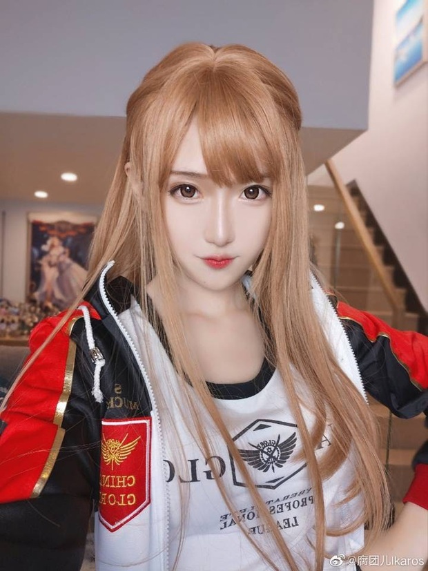 Thường xuyên bị khóa kênh vì ăn mặc quá sexy, nữ streamer tìm cách lách luật vô cùng táo bạo - Ảnh 2.