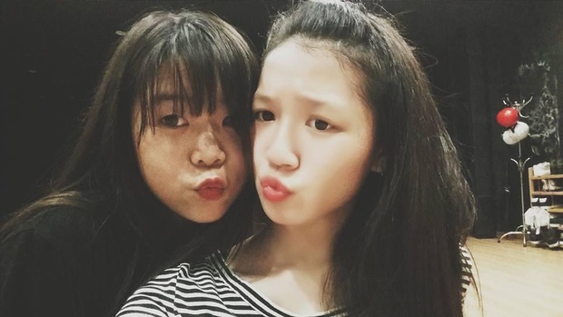 Loạt ảnh thời ngố tàu của Tlinh (Rap Việt), bất ngờ khi có sự xuất hiện của cả AMEE lẫn Erik - Ảnh 3. Loạt ảnh thời ngố tàu của Tlinh (Rap Việt), bất ngờ khi có sự xuất hiện của cả AMEE lẫn Erik - Ảnh 3.