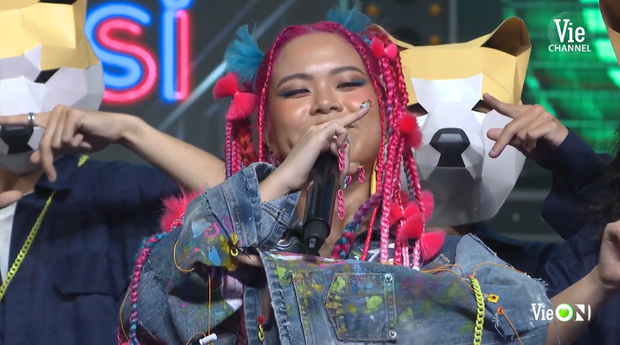 Không chỉ các HLV và giám khảo, dân tình cũng mê tít màn trình diễn của Tlinh, còn khẳng định: Pháo tuổi tôm nói thế cho vuông! - Ảnh 4.