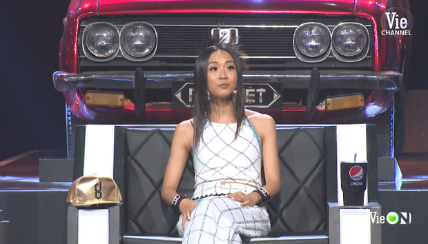 Không chỉ các HLV và giám khảo, dân tình cũng mê tít màn trình diễn của Tlinh, còn khẳng định: Pháo tuổi tôm nói thế cho vuông! - Ảnh 6.