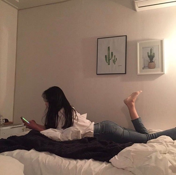 Sửa ngay một vài thói quen xấu trước khi đi ngủ dễ khiến bạn tăng cân, béo bụng nhanh - Ảnh 1.