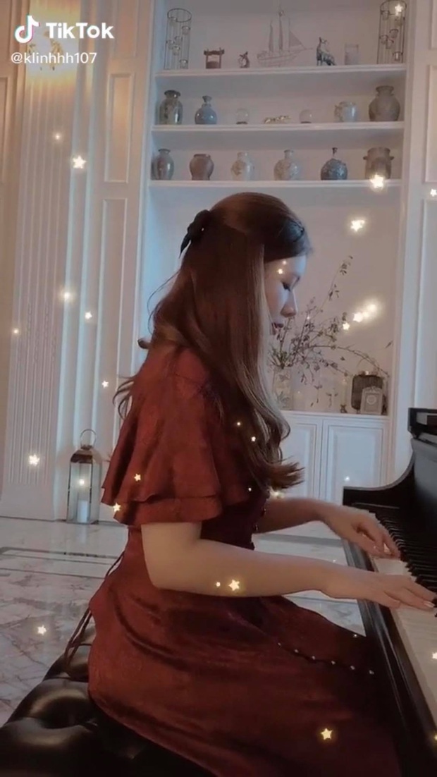 Hé lộ tình mới của thiếu gia Sài Gòn: Ái nữ nhà kinh doanh bất động sản, nhan sắc cực ngọt ngào - Ảnh 4.