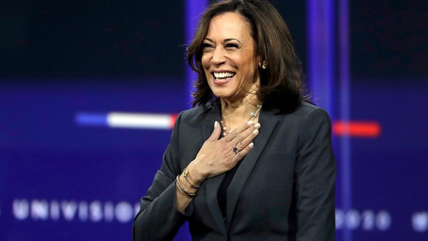 Kamala Harris - người phụ nữ đi vào lịch sử bầu cử Hoa Kỳ: Lần đầu tiên người Mỹ có một Phó Tổng thống là nữ, là người da màu và là người gốc Á - Ảnh 3.