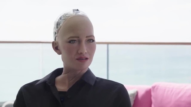 Cô nàng siêu robot Sophia từng tuyên bố “huỷ diệt loài người” 4 năm trước bây giờ ra sao? - Ảnh 3.
