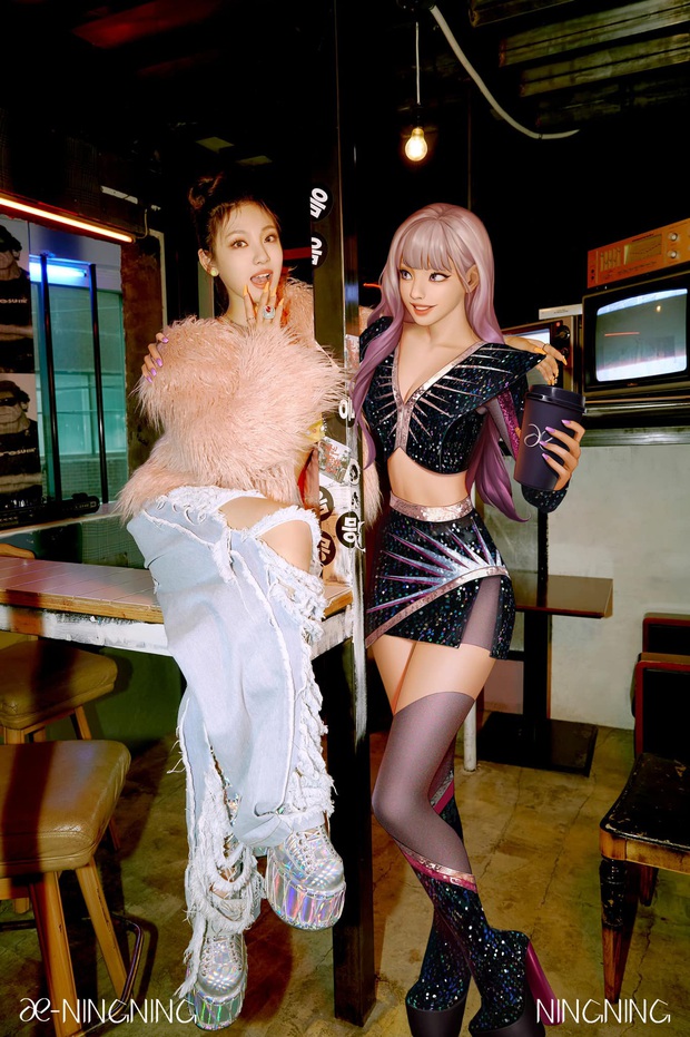 Main vocal NingNing (aepsa) khoe giọng hát đầy nội lực trong teaser video, nhưng nhìn nhân vật ảo lại tưởng Lisa là thế nào? - Ảnh 4. Main vocal NingNing (aepsa) khoe giọng hát đầy nội lực trong teaser video, nhưng nhìn nhân vật ảo lại tưởng Lisa là thế nào? - Ảnh 4.