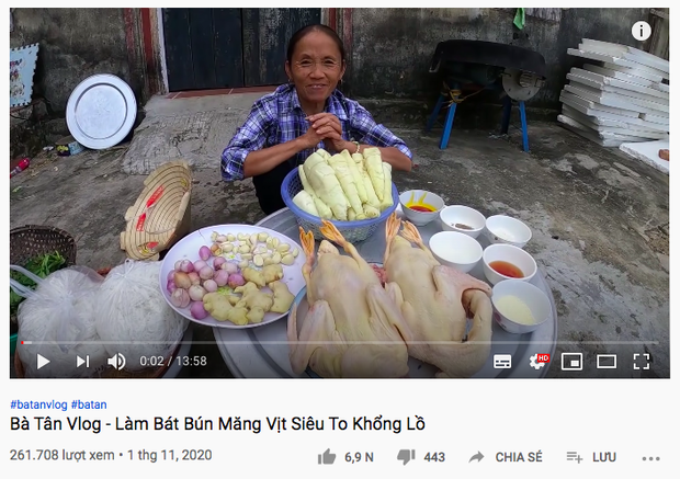 Kênh Bà Tân Vlog tuột dốc không phanh 1 tháng sau scandal của con trai, lượng view chỉ bằng 1/10 trước đây - Ảnh 4.