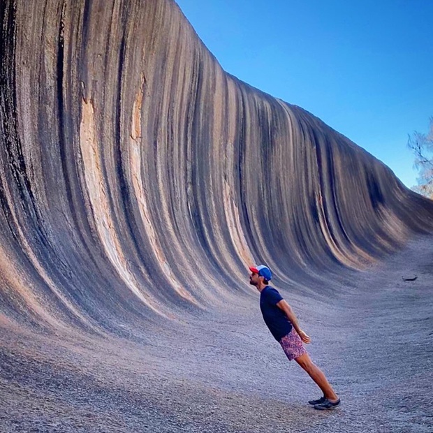 Ngỡ ngàng cảnh… lướt sóng trên đỉnh núi độc nhất thế giới tại Úc, hoá ra nguyên nhân hình thành lại kỳ diệu thế này - Ảnh 17.