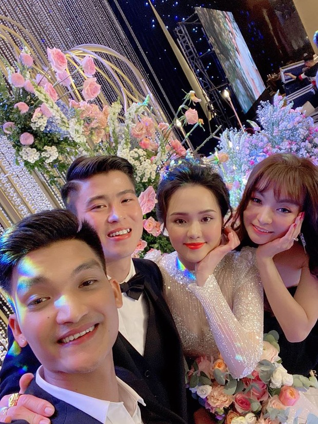 Đám cưới Quỳnh Anh - Duy Mạnh đã xong mà đến giờ khách mời vẫn chưa khoe hết ảnh: Hôn lễ cổ tích nó phải khác! - Ảnh 13.