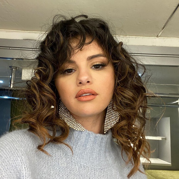 Chị đẹp Selena Gomez rinh ngay 6 triệu like vì đổi kiểu tóc mới: Nếu là người khác thì đã bị dìm già thêm chục tuổi rồi! - Ảnh 1.