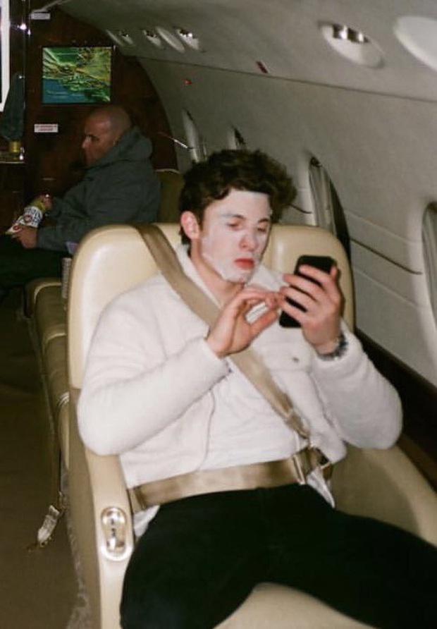 Những lần Shawn Mendes có biểu hiện của sự lươn lẹo: Thuê paparazzi, yêu Camila đến skincare, bao giờ anh mới nói thật? - Ảnh 7.