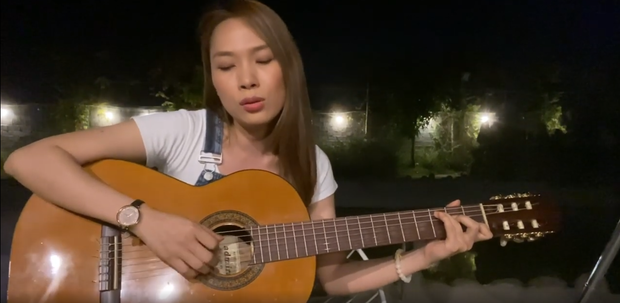 Cực nóng: Mỹ Tâm bất ngờ đánh úp khán giả trong đêm Valentine bằng ca khúc hoàn toàn mới! - Ảnh 2. Cực nóng: Mỹ Tâm bất ngờ đánh úp khán giả trong đêm Valentine bằng ca khúc hoàn toàn mới! - Ảnh 2.