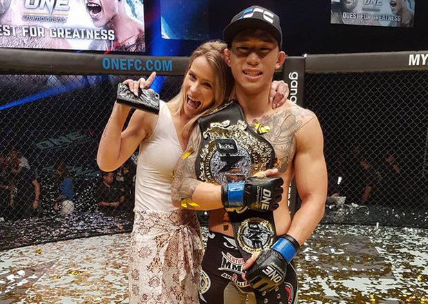 Nhà vô địch Martin Nguyễn và câu chuyện tình yêu đẹp như cổ tích: Cô gái bên bạn năm 17 tuổi có thể đi cùng bạn đến suốt đời - Ảnh 1.